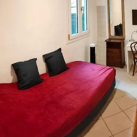 Apartment Irina House *